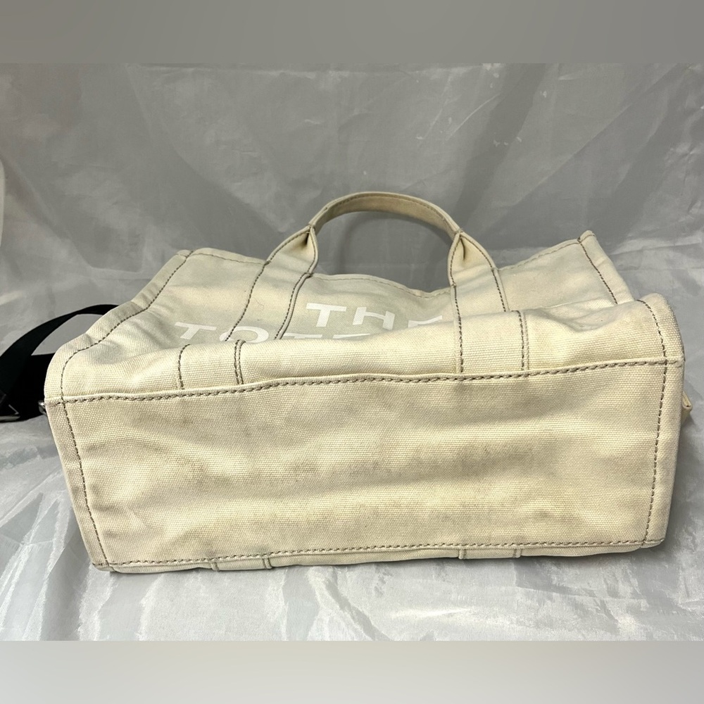 Marc Jacobs The Tote Bag Canvas Medium Beige - Picture 13 of 15